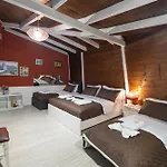 Aria Center Hotel 3*
