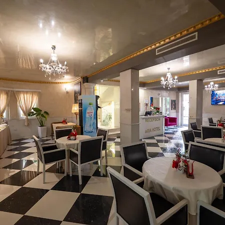 Hotel Aria Center 3*